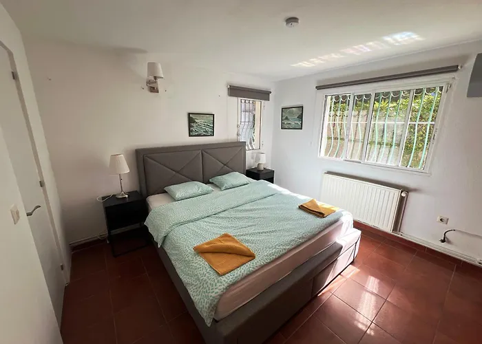 בית נופש Elviria Beachside House