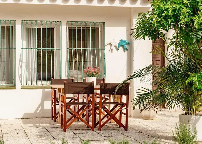 Elviria Beachside House Tatil Evi Marbella